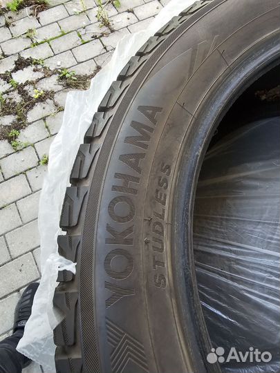 Yokohama Ice Guard G075 235/55 R20 102Q