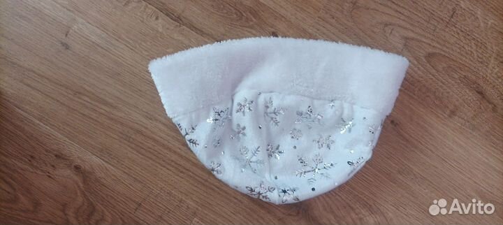 Костюм снегурочки (размер 42)