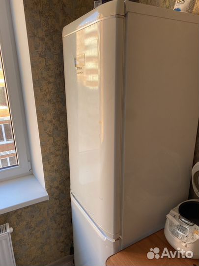 Холодильник