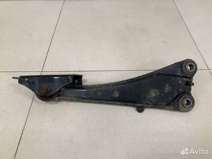 Рычаг задний продольный левый Toyota Rav 4 A30 200