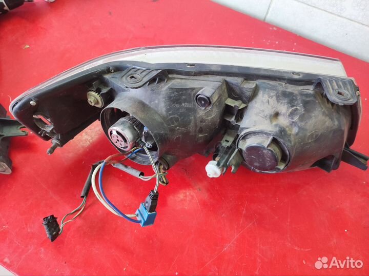 Фары Ниссан Алмера Классик