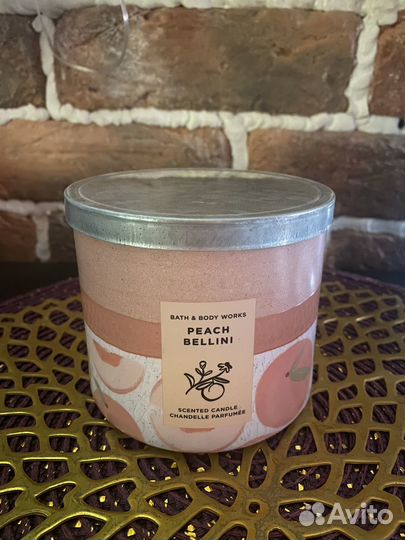 Bath and body works свеча