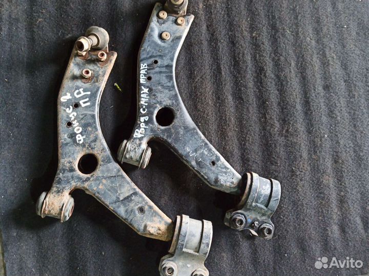 Рычаг передний Правый Ford Focus 2