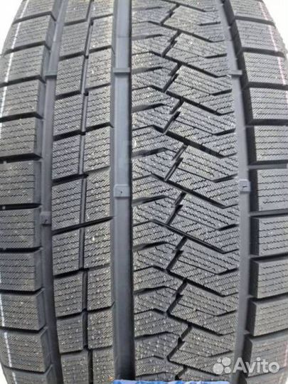 Triangle PL02 225/45 R19