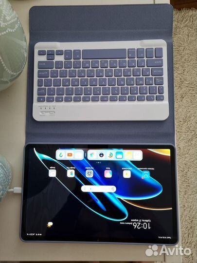 Планшет Honor pad x9 с чехлом и клавиатурой