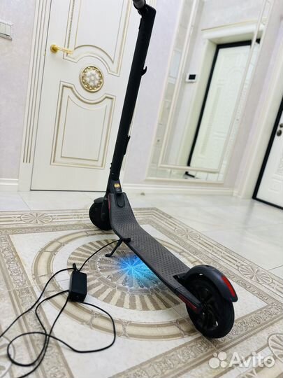 Электросамокат ninebot es2