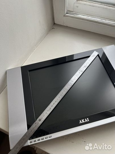 LCD телевизор