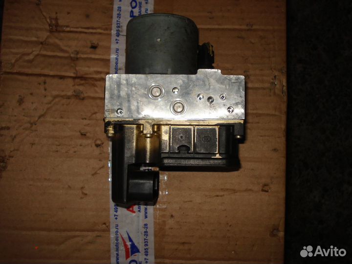 Блок абс 44050-05063 Toyota Avensis T25