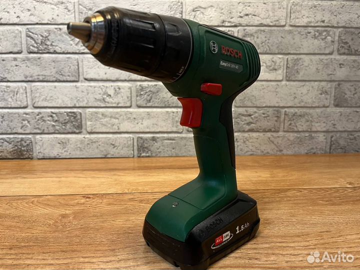 Шуруповерт Bosch easydrill 18v-40