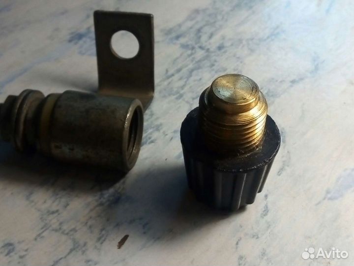 Выключатель массы