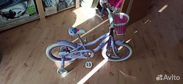 Детский велосипед Schwinn Lil Stardust фиолетовый
