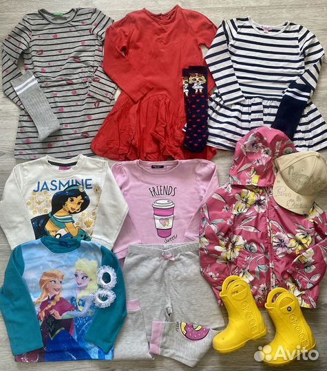 Пакет вещей на девочку 104-110 см sela gap