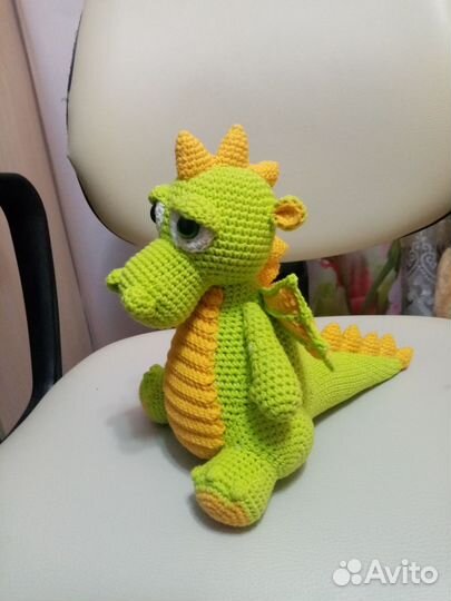 Дракончик вязанный