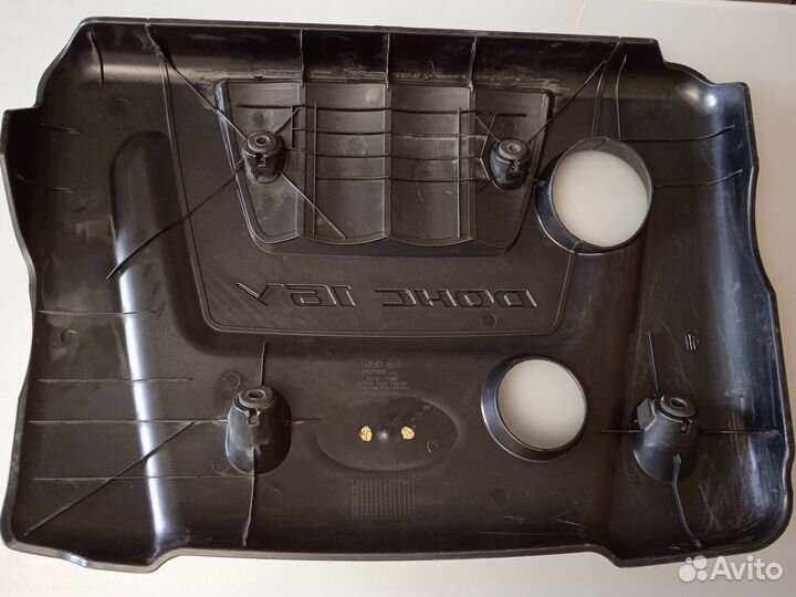 Крышка двигателя Kia Cerato 1