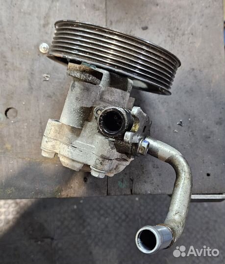 Насос гур KIA Mohave 1 поколение