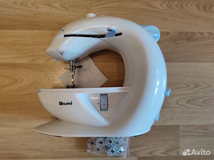 Швейная машинка мини на запчасти