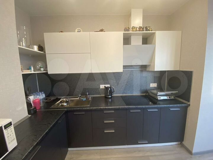 1-к. квартира, 42 м², 10/19 эт.