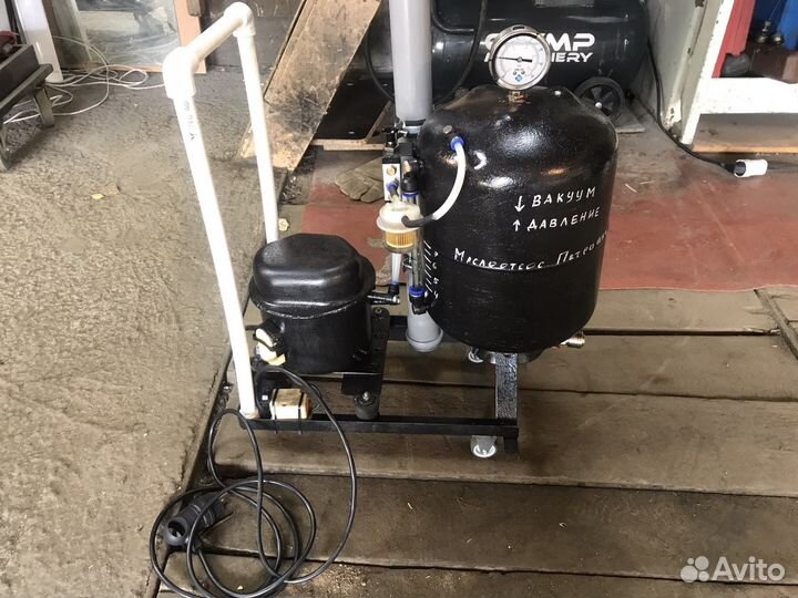 Приспособление для замены масла через щуп