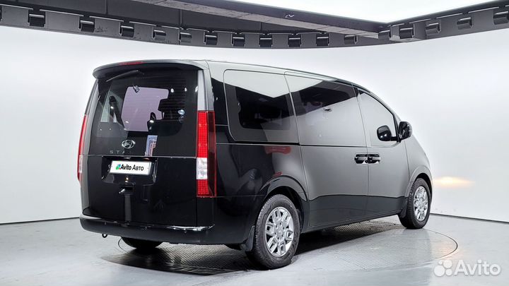 Hyundai Staria 2.2 AT, 2021, 32 239 км