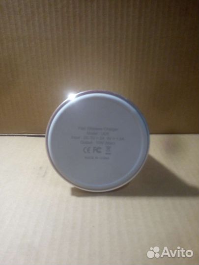 Беспроводной зарядник momax