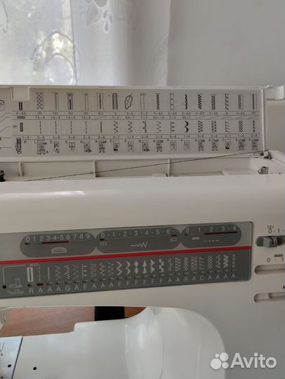 Швейная машина gold master 8124E