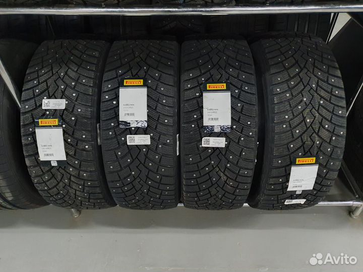 Pirelli Scorpion Ice Zero 2 245/45 R20