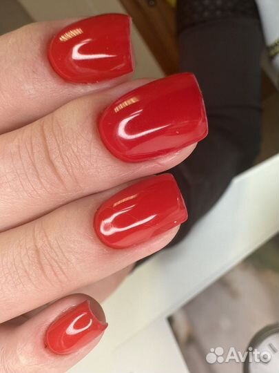 Маникюр педикюр