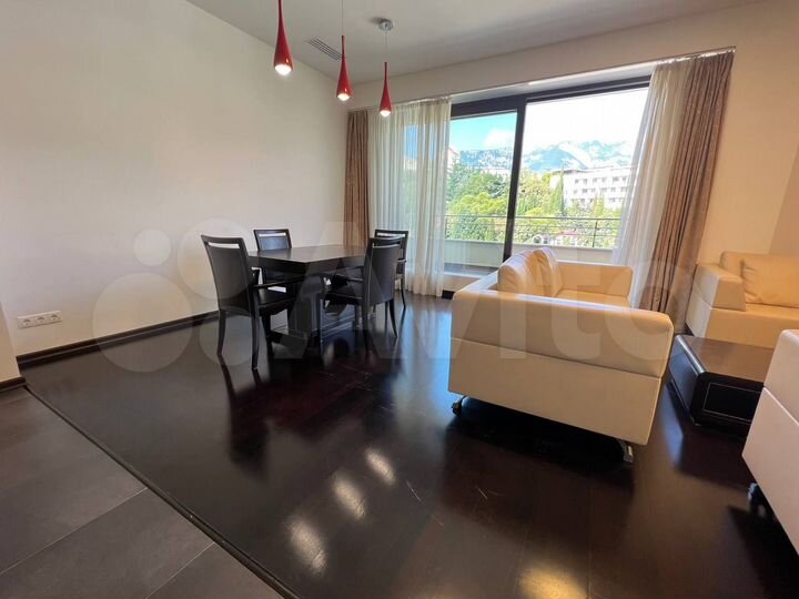 2-к. квартира, 97,5 м², 9/16 эт.