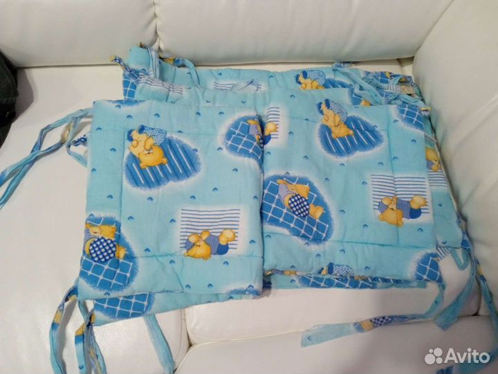 Бортики в кроватку и балдахин