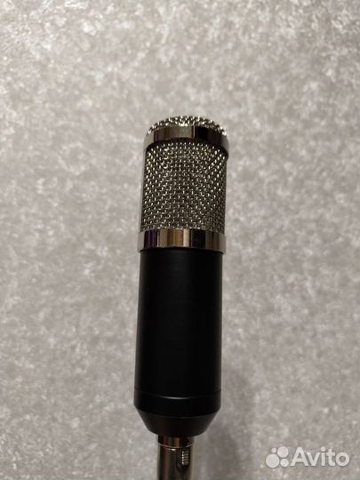 Конденсаторный микрофон bm800