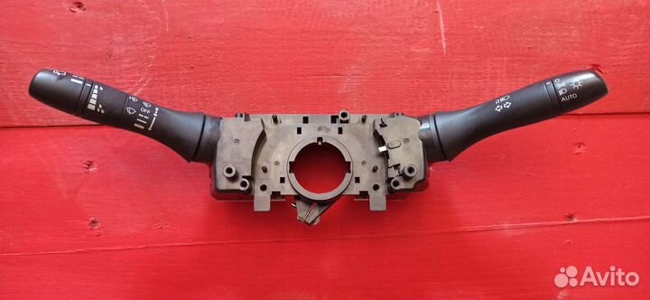 Подрулевой переключатель nissan