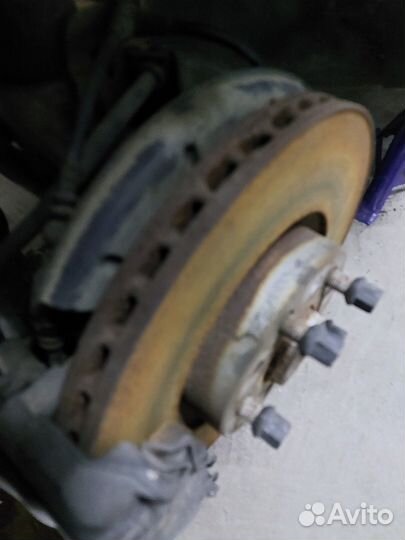 Диск тормозной передний для VW Пассат Б6