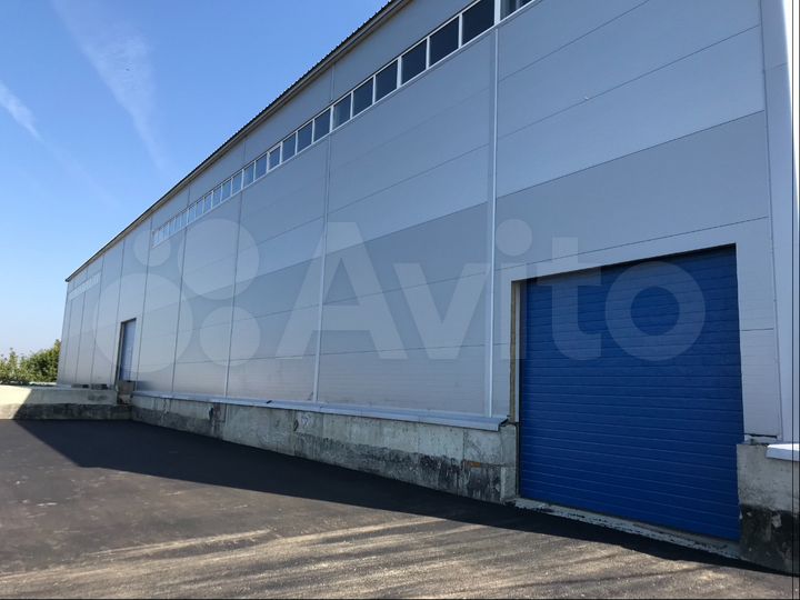 Склад, 2100 м²