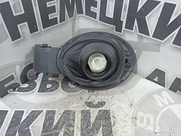 Лючок бензобака Mercedes W251 r-class