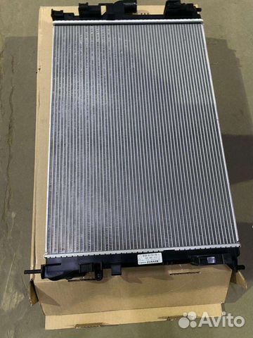214108600r радиатор охлаждения Renault Duster