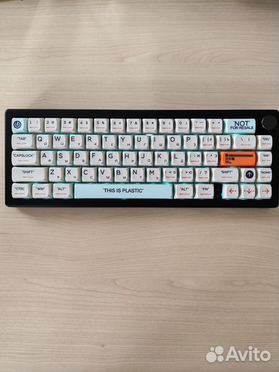 Кастомная механическая клавиатура на базе GMK67