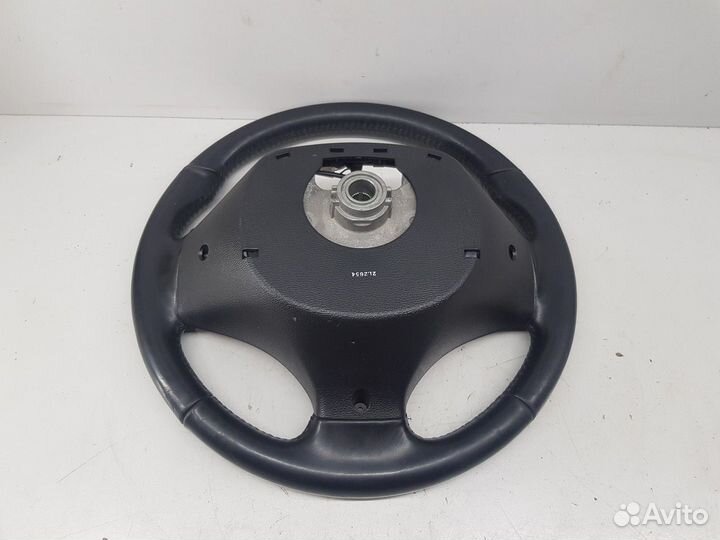 Рулевое колесо (Kia Quoris)