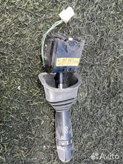 Подрулевой переключатель света Chevrolet Lacetti