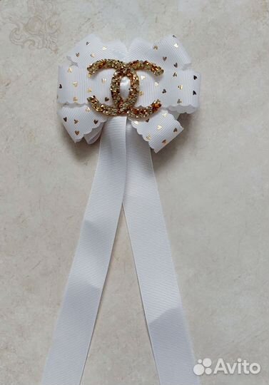 Бант на заколке