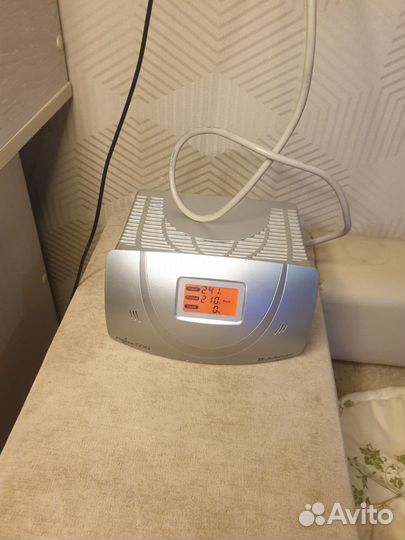 Стабилизатор напряжения