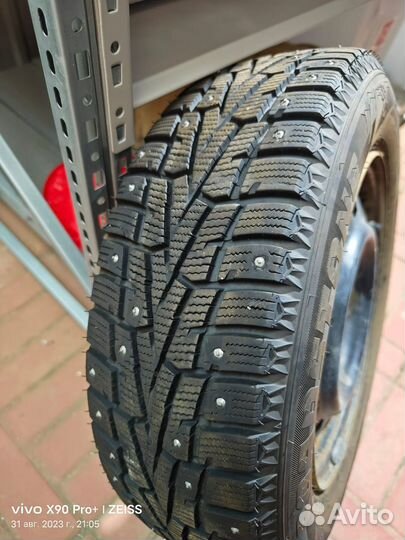 Roadstone Winguard 195/65 R15