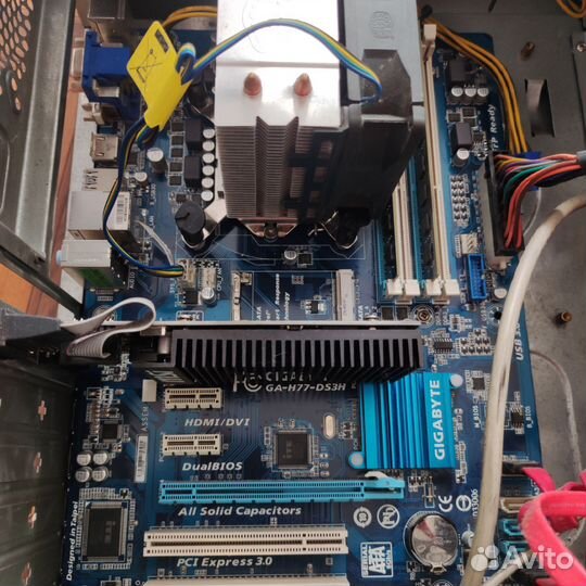 Материнская плата с процессором