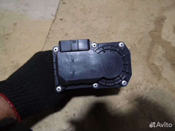 Дросельная заслонка 8AR 2.0 lexus RX 200t