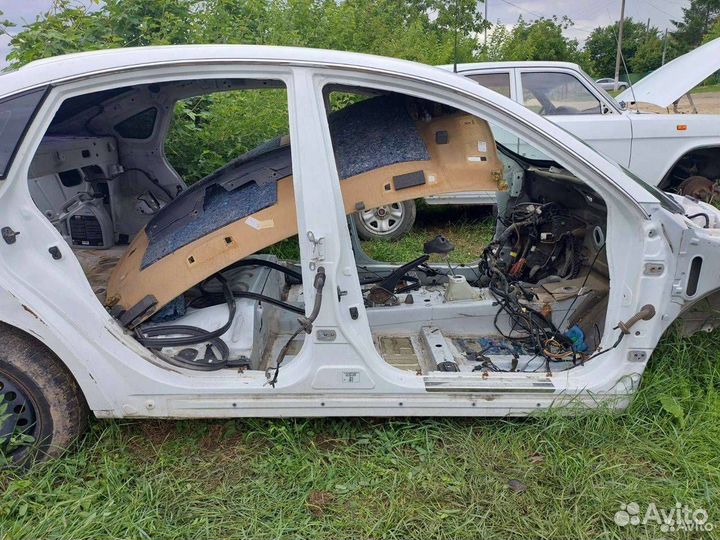 Кузов по частям Nissan Almera G15 2014г