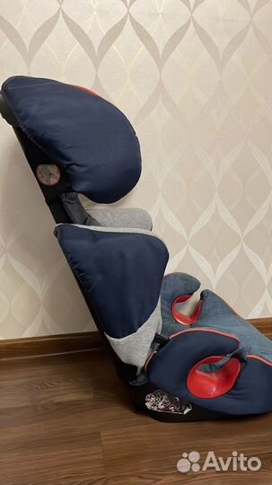 Автокресло maxi cosi