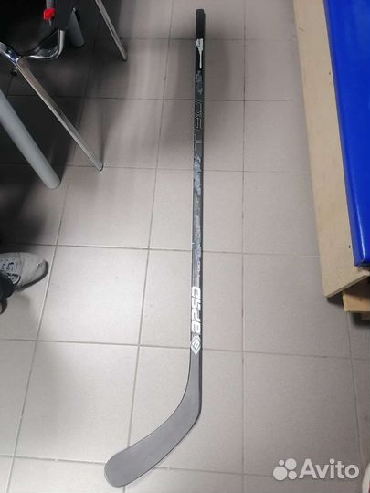 Клюшка хоккейная правый хват