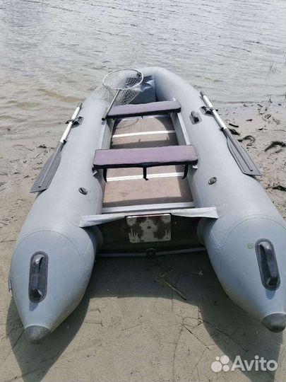 Надувная лодка