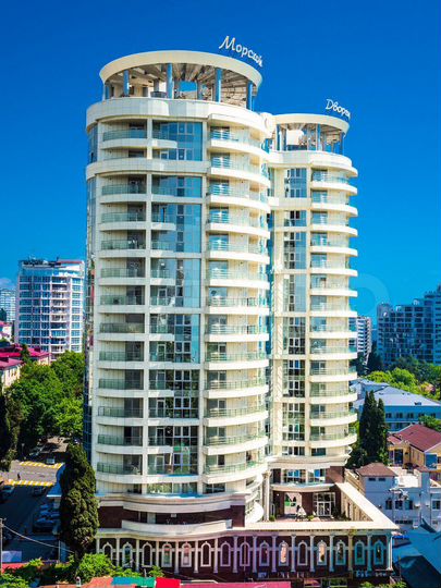 3-к. квартира, 192 м², 10/17 эт.