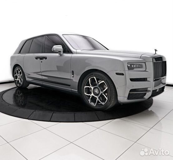 Rolls Royce Cullinan обновление в 2025