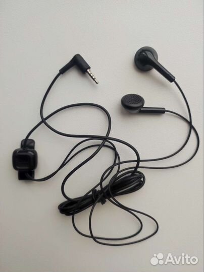 Наушники Nokia